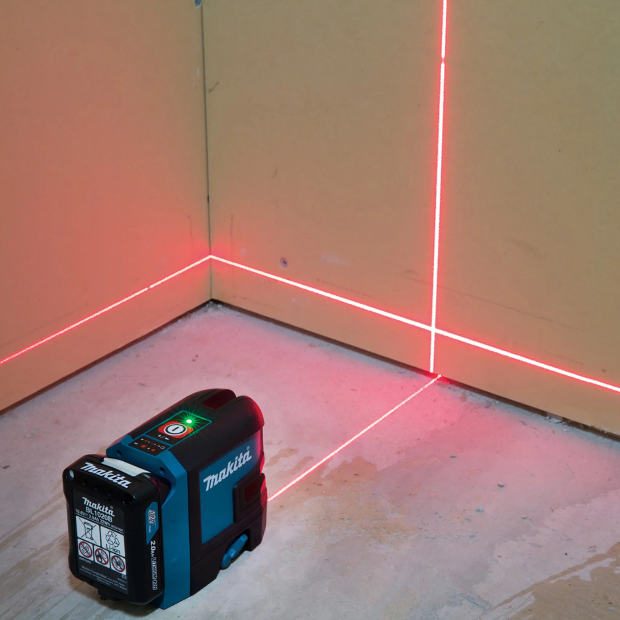 Tracciatore laser Makita CXT ® SK105DZ + Treppiedi Makita 1.5 M PER TRACCIATORI LASER - Image 6